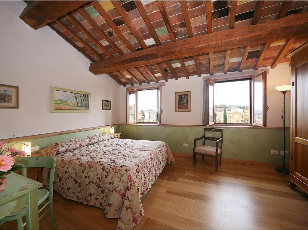 Casacenti Bed and Breakfast Siena Habitación foto